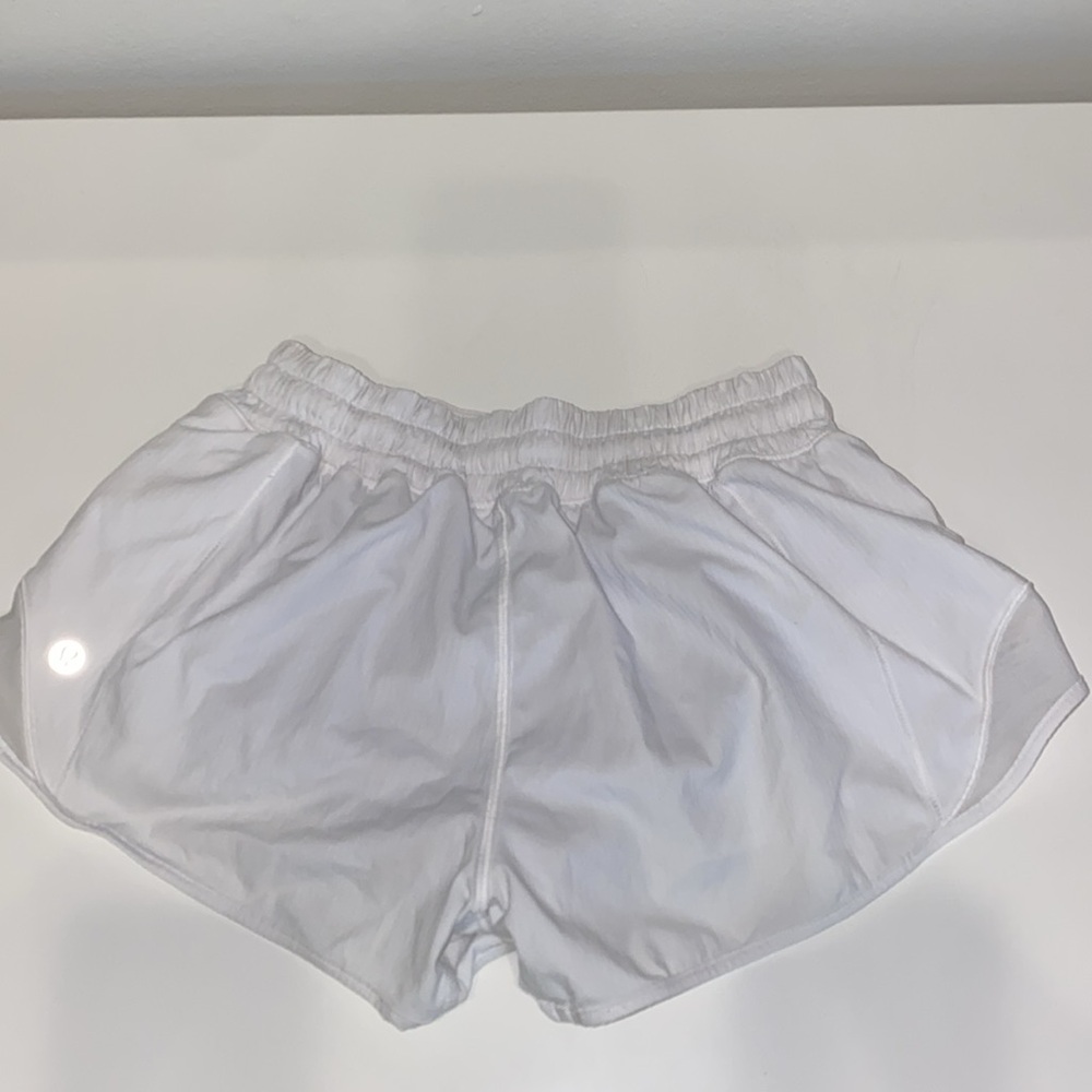 Lululemon Hotty Hot LR Short - Picture 2 of 3